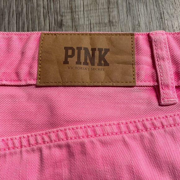 PINK shorts - Picture 3 of 5
